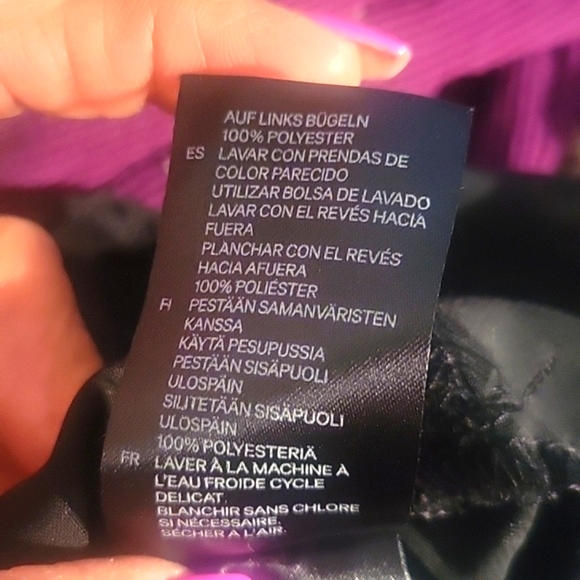 H&M Black Sheer Polka-Dot Blouse with Studs Around Neck, Size: 6 - Picture 8 of 8